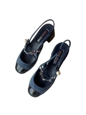 Miu Miu flats